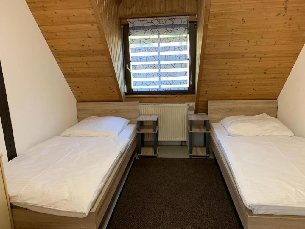 Ab Apartment Objekt 122 Ebersbach an der Fils المظهر الخارجي الصورة